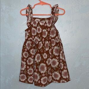 Brown and White Sundress with Square Neck and Sleeveless Design